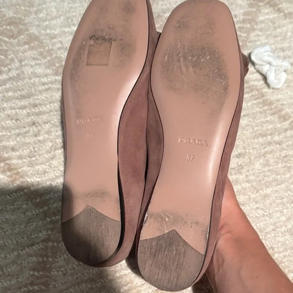 PRADA Mauve Suede Bow Flats - Picture 2 of 3